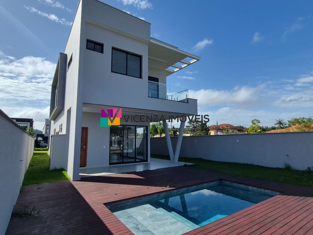 Casa, 3 quartos, 304 m² - Foto 3
