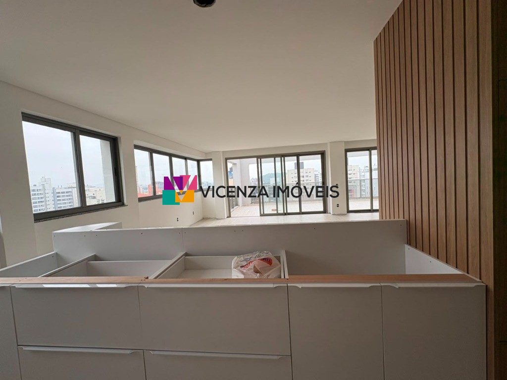 Cobertura, 4 quartos, 332 m² - Foto 4