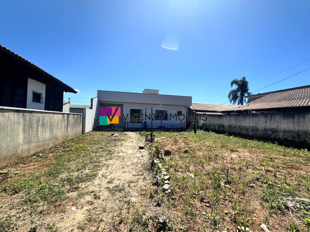Casa, 2 quartos, 61 m² - Foto 1