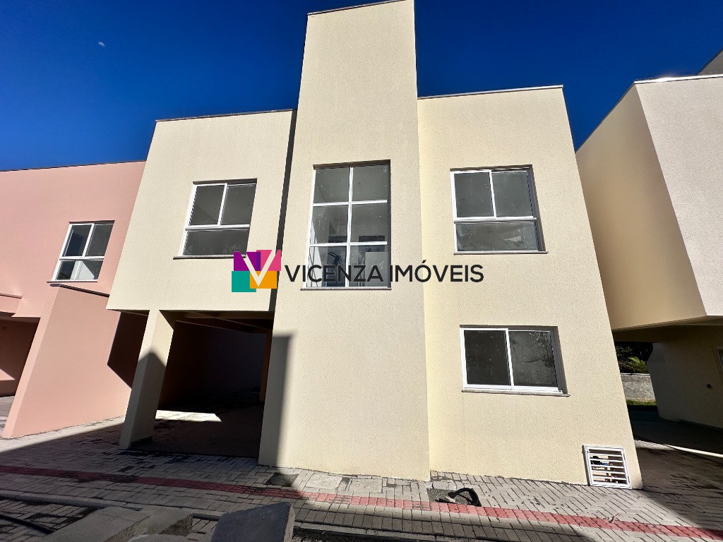 Casa, 3 quartos, 99 m² - Foto 1