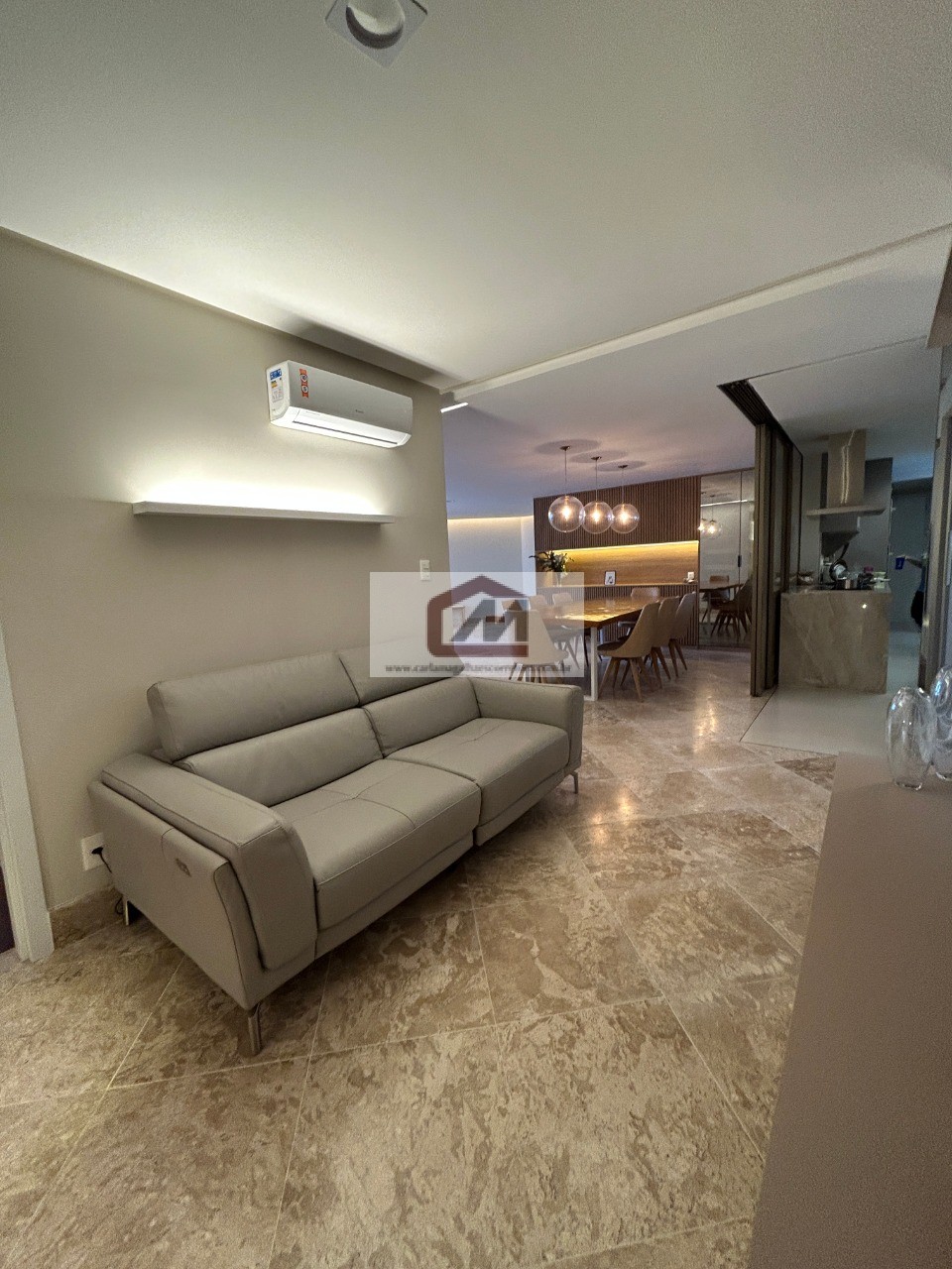 Apartamento, 3 quartos, 250 m² - Foto 2