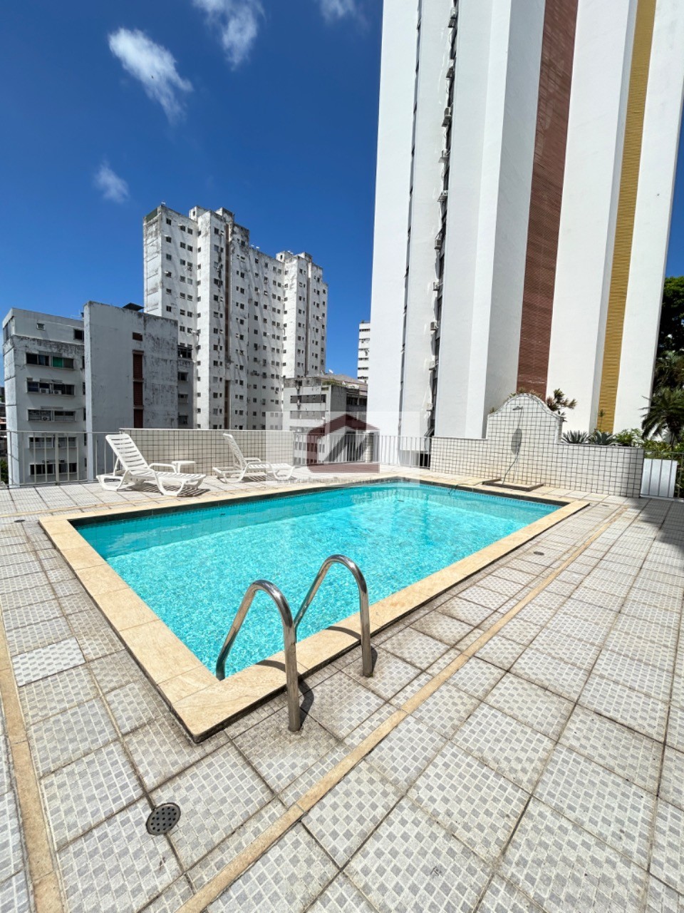 Apartamento, 4 quartos, 198 m² - Foto 1