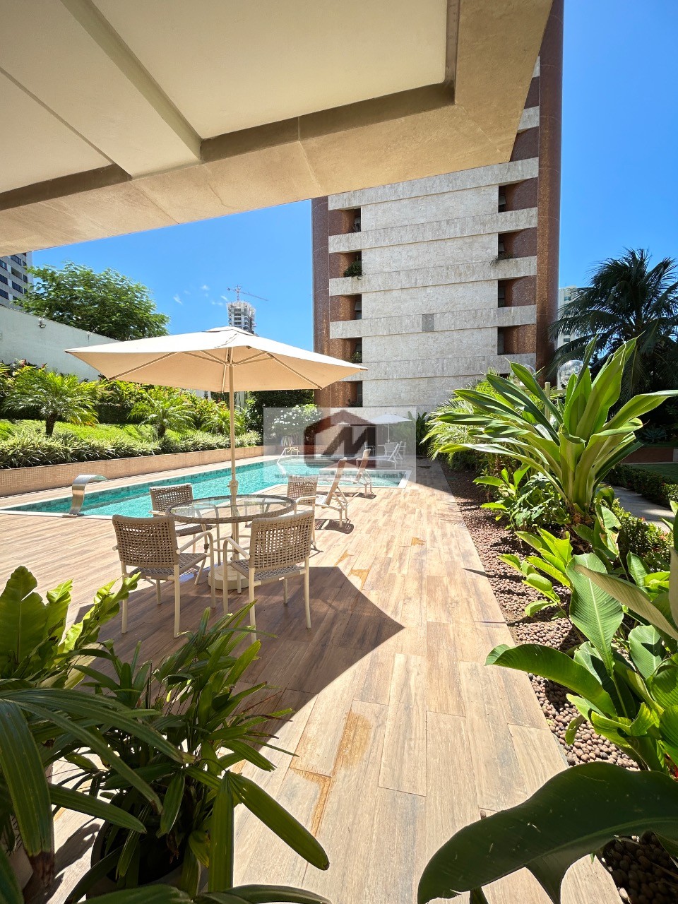 Apartamento, 4 quartos, 311 m² - Foto 2