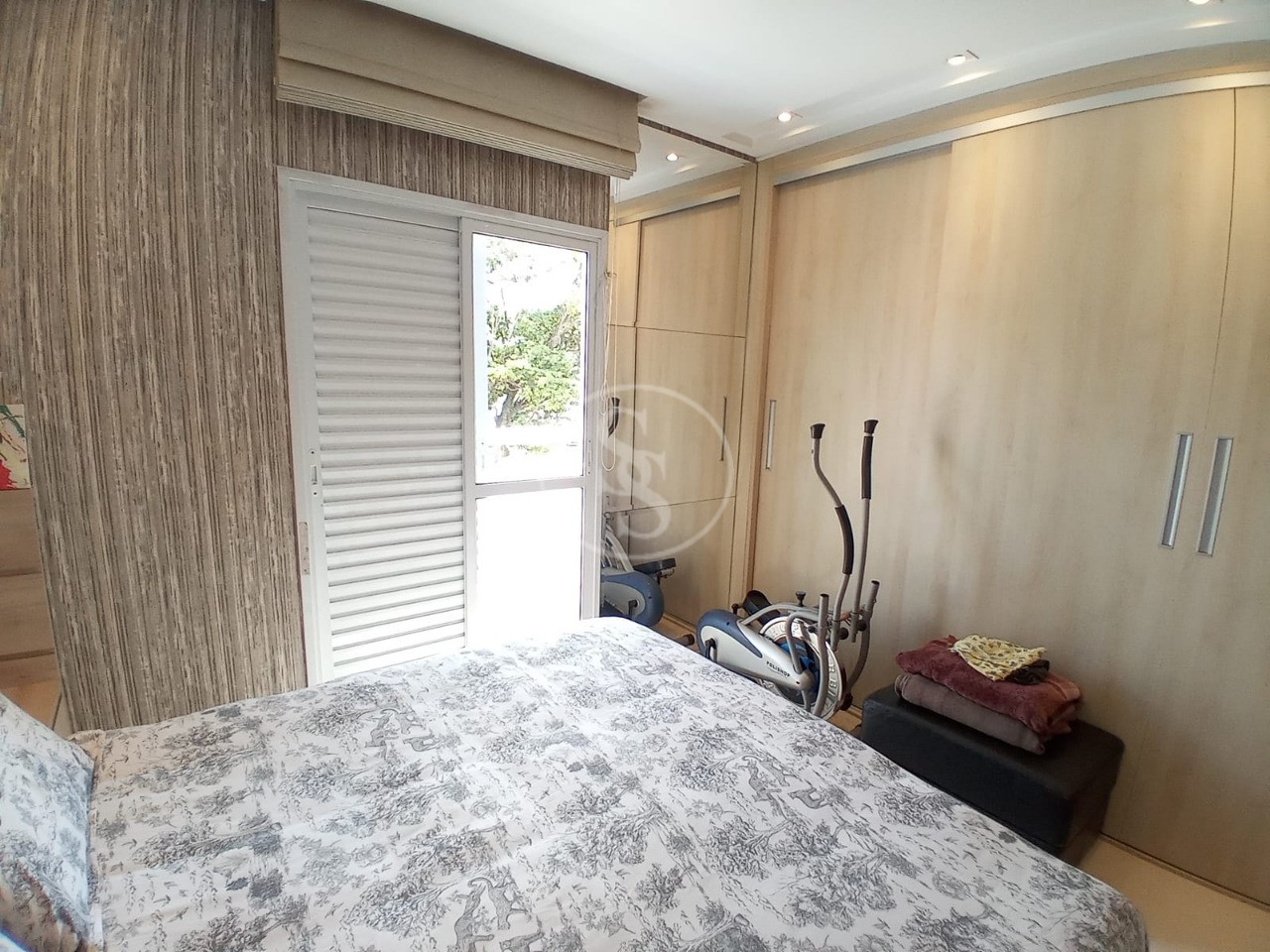 Apartamento à venda com 3 quartos, 81m² - Foto 11