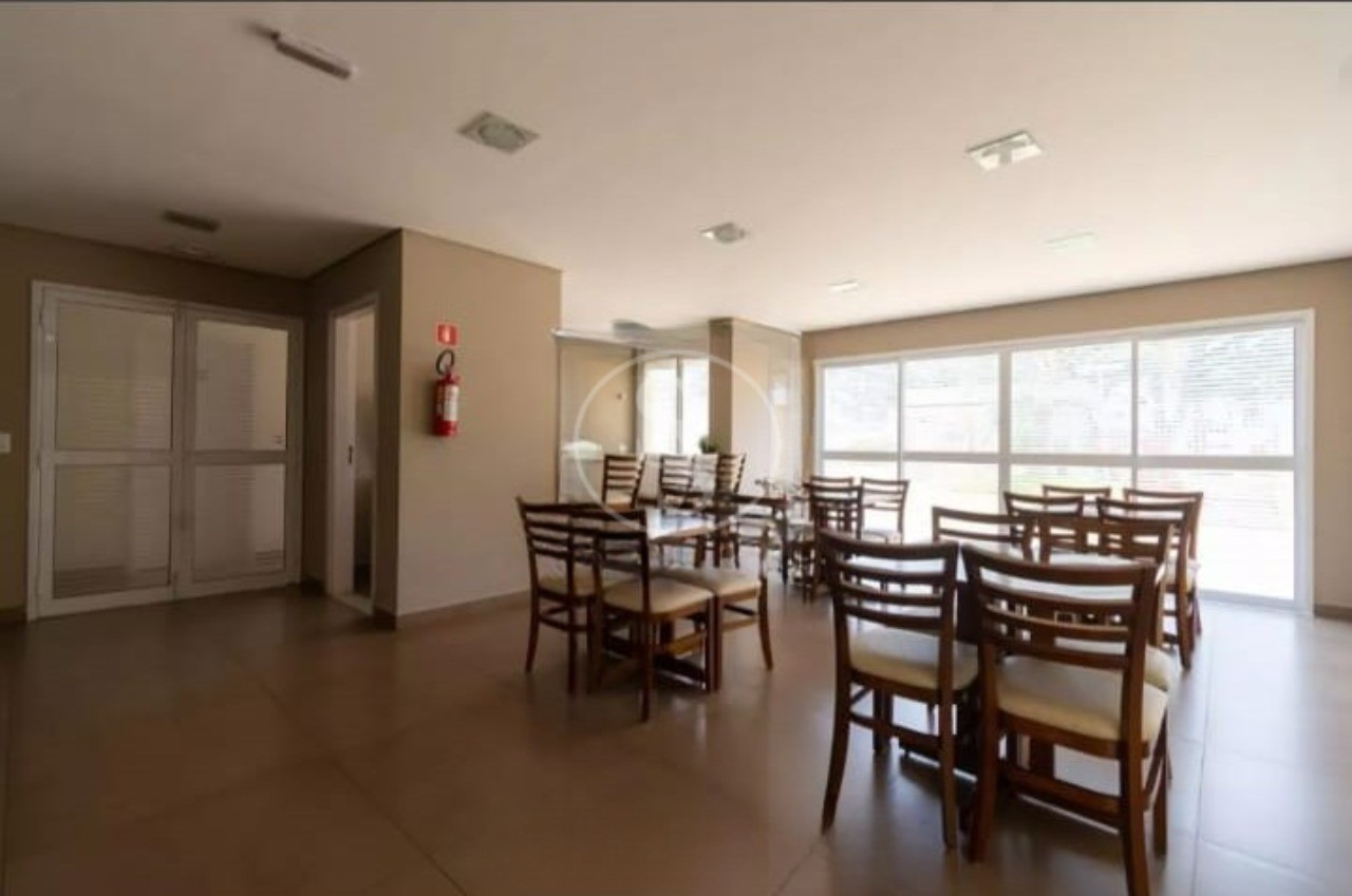 Apartamento à venda com 3 quartos, 81m² - Foto 23