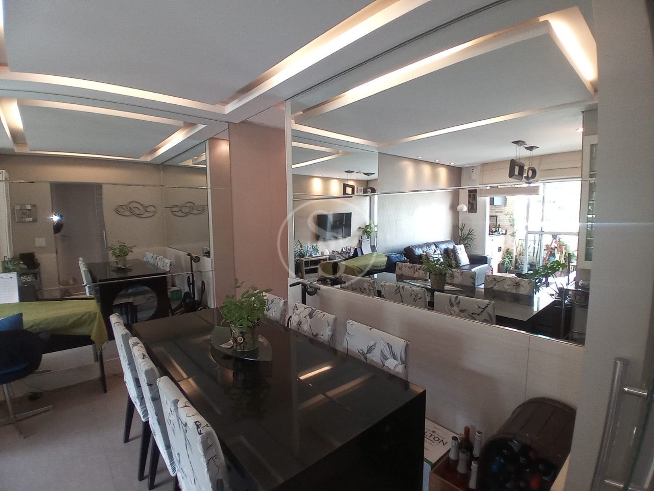 Apartamento à venda com 3 quartos, 81m² - Foto 6