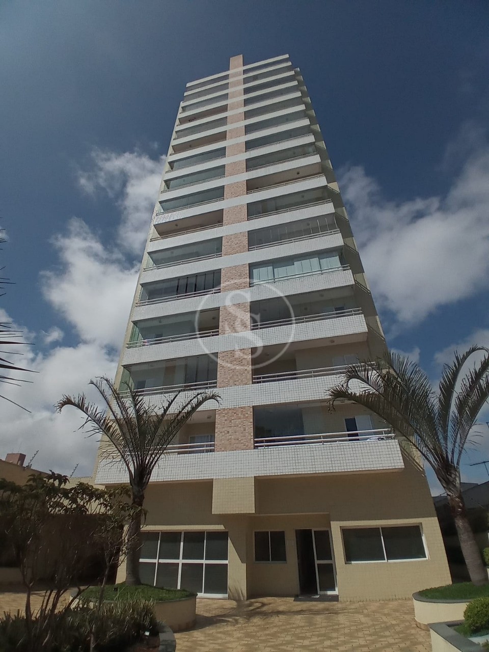 Apartamento à venda com 3 quartos, 81m² - Foto 29