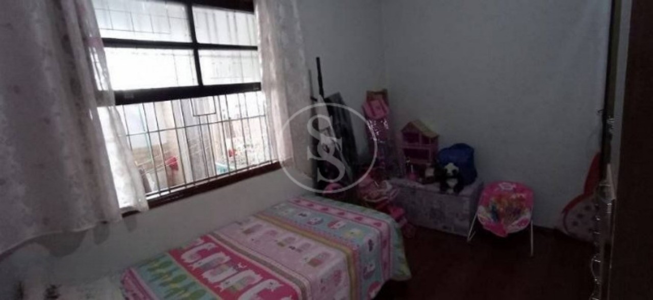 Casa à venda com 3 quartos, 168m² - Foto 8