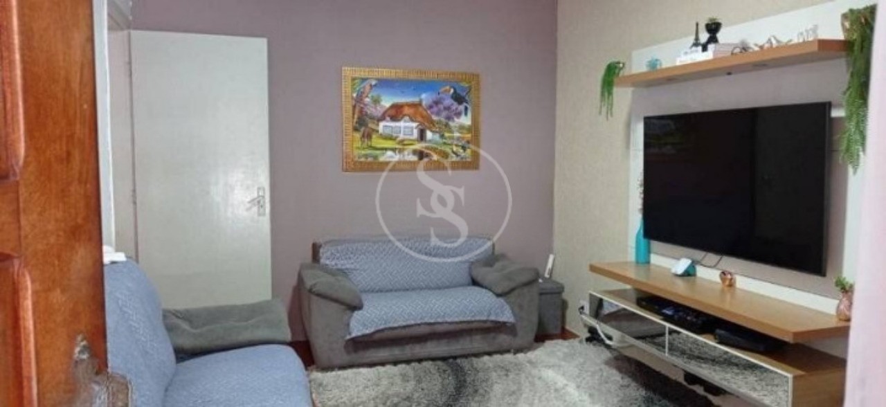 Casa à venda com 3 quartos, 168m² - Foto 1