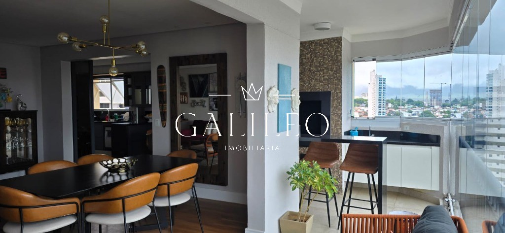 Apartamento, 3 quartos, 179 m² - Foto 1
