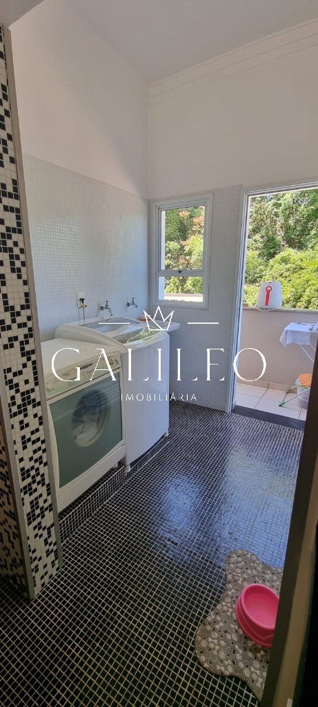 Casa, 3 quartos, 245 m² - Foto 35