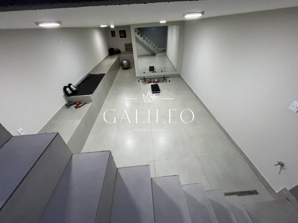 Casa, 4 quartos, 300 m² - Foto 23