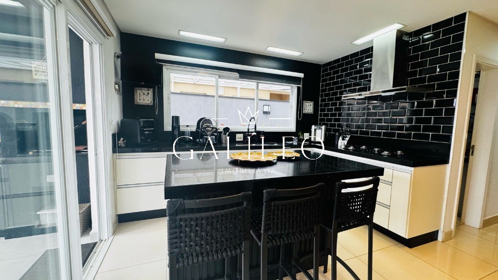 Casa, 3 quartos, 318 m² - Foto 7