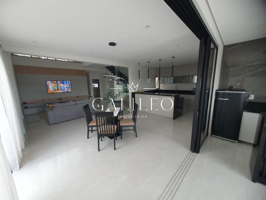 Casa, 4 quartos, 300 m² - Foto 9