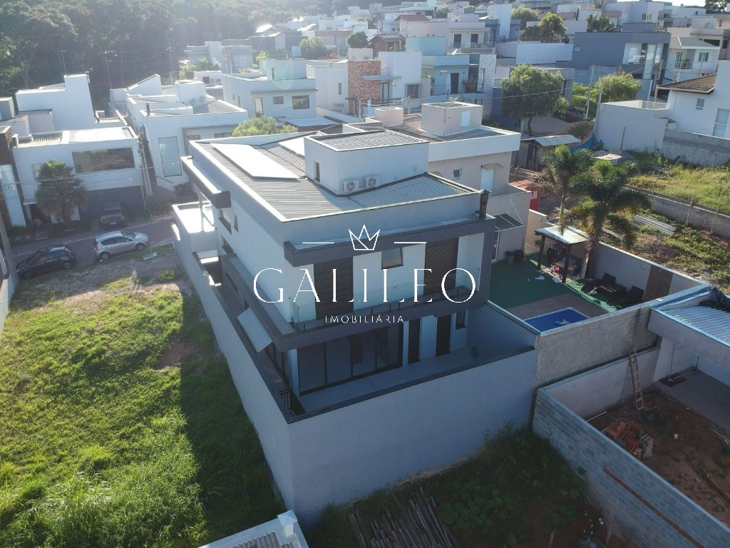 Casa, 4 quartos, 300 m² - Foto 1