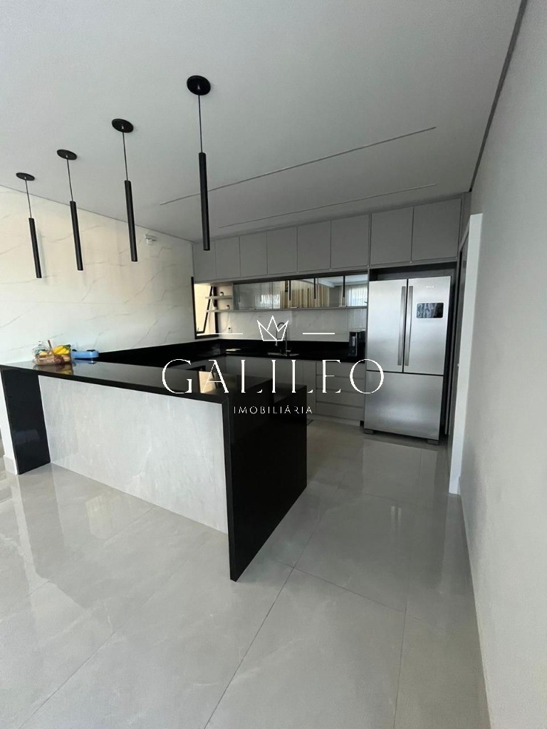 Casa, 4 quartos, 300 m² - Foto 21
