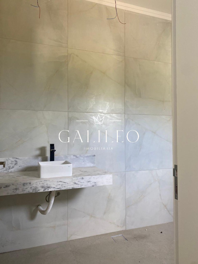 Casa, 3 quartos, 268 m² - Foto 32