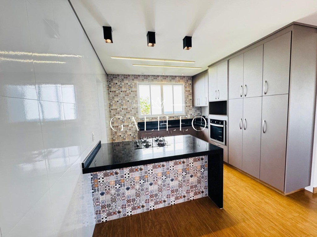 Casa, 3 quartos, 250 m² - Foto 10
