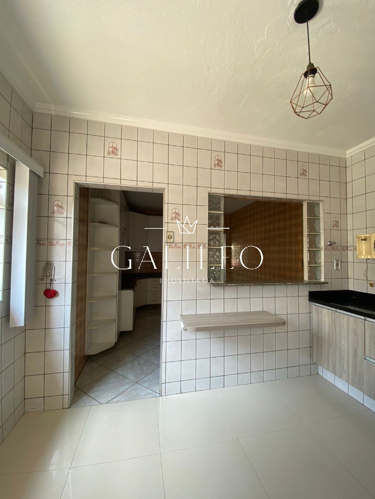 Casa, 3 quartos, 200 m² - Foto 9