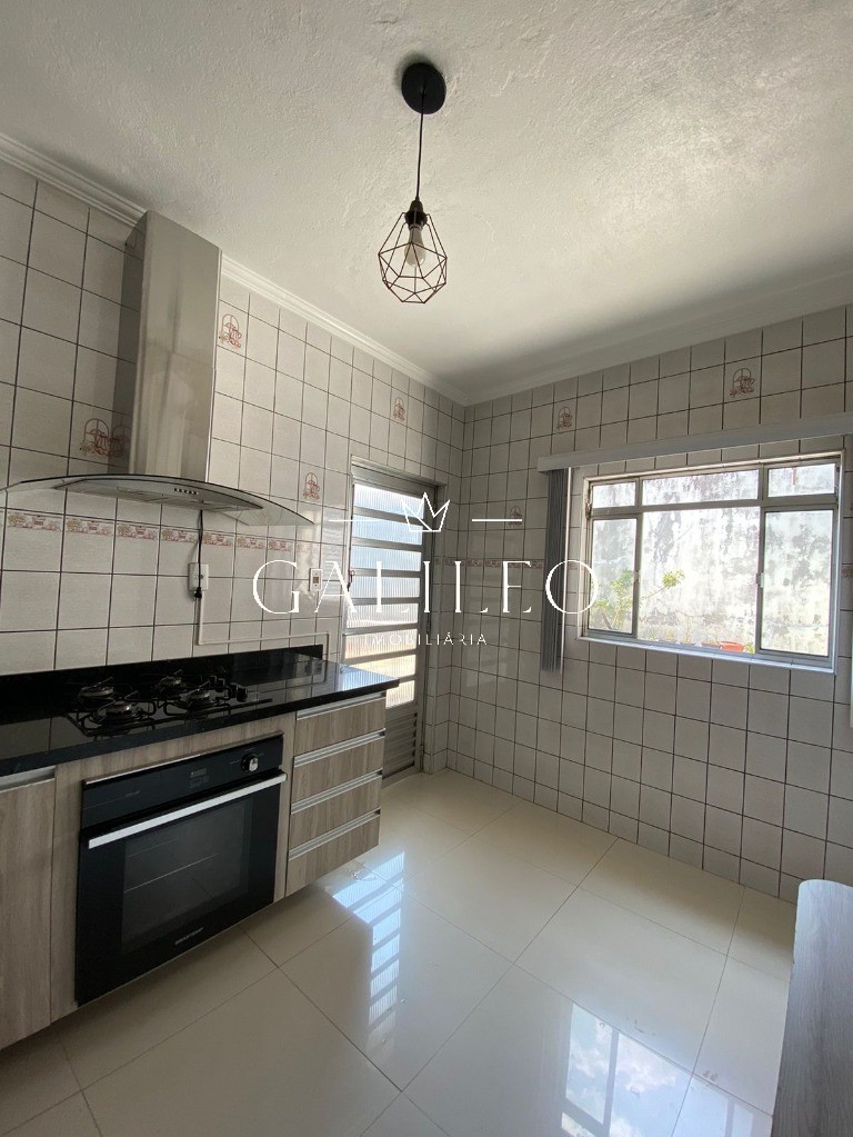 Casa, 3 quartos, 200 m² - Foto 8