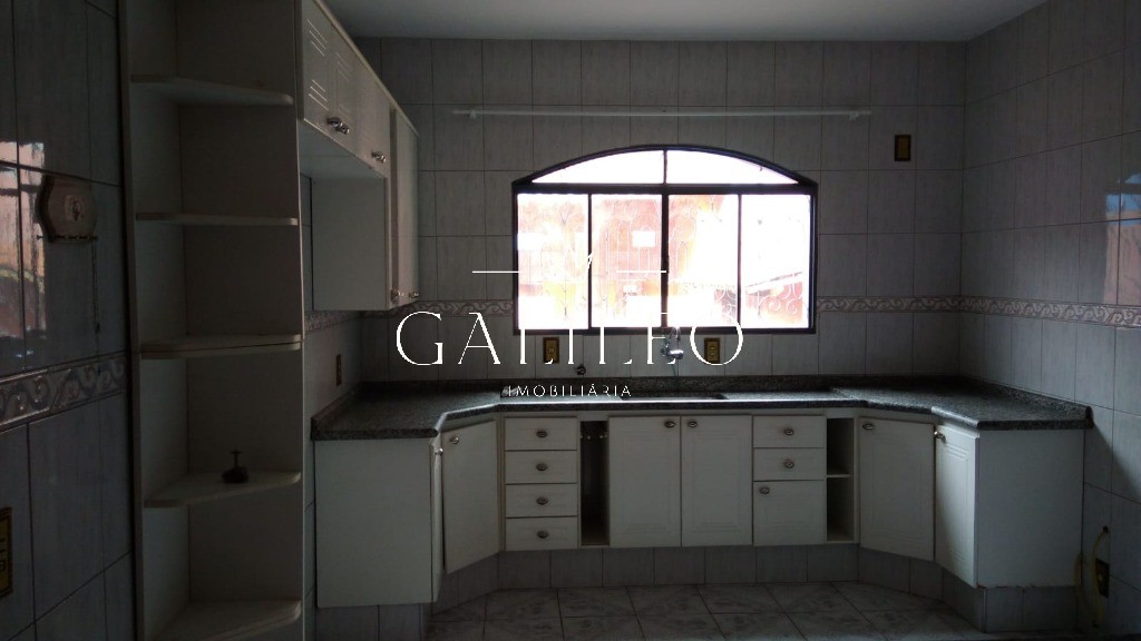 Casa, 3 quartos, 168 m² - Foto 5