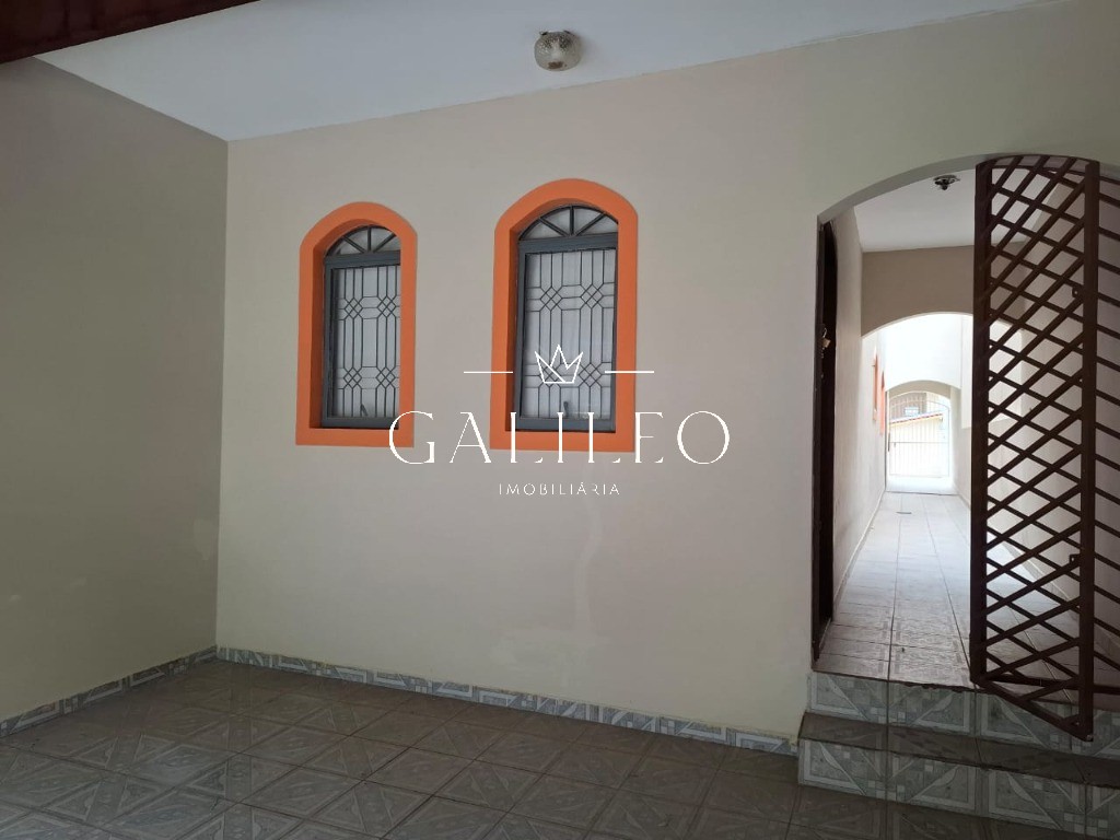Casa, 3 quartos, 168 m² - Foto 1