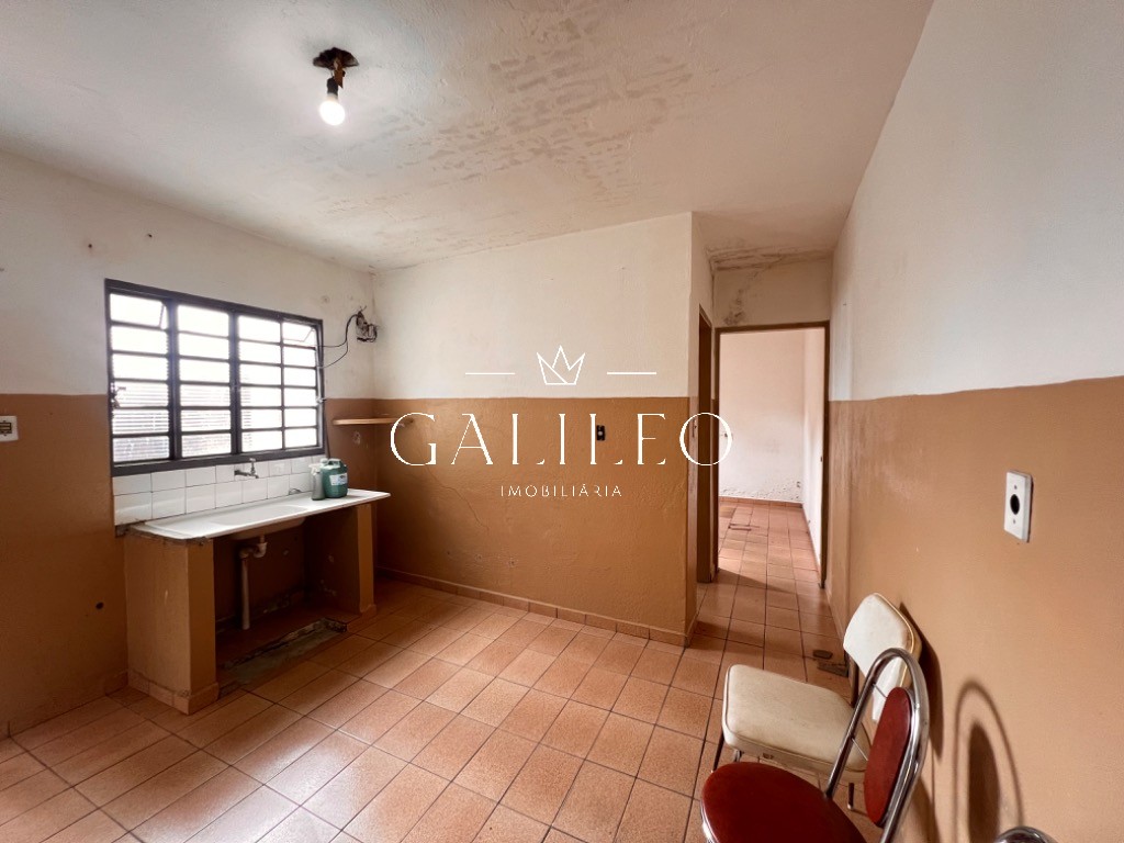 Casa, 3 quartos, 200 m² - Foto 2