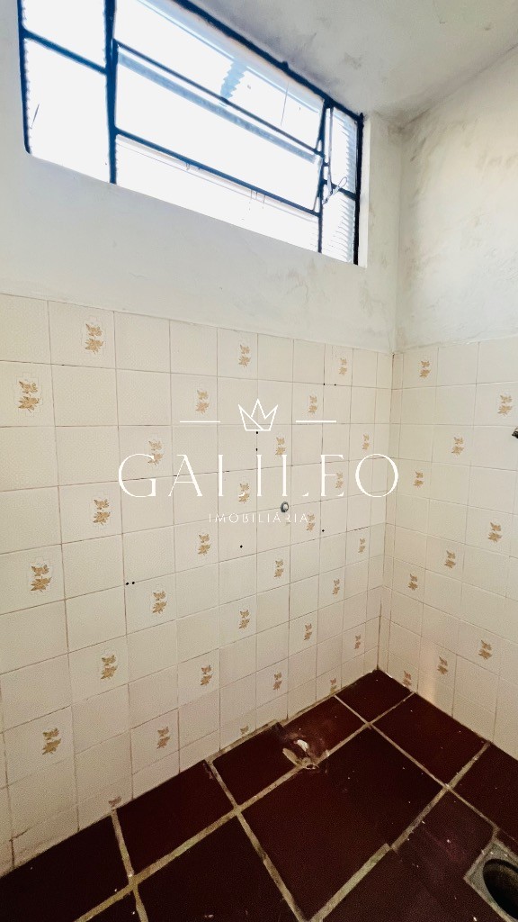 Comercial em VILA RAFAEL DE OLIVEIRA, JUNDIAÍ - Casa Comercial de Alto Padrão em Jundiaí-SP - Vila Rafael de Oliveira: 4 Quartos, 1 Suíte, 3 Salas, 3 Banheiros, 3 Vagas de Garagem - 230m². Venha conhecer! - Foto 29
