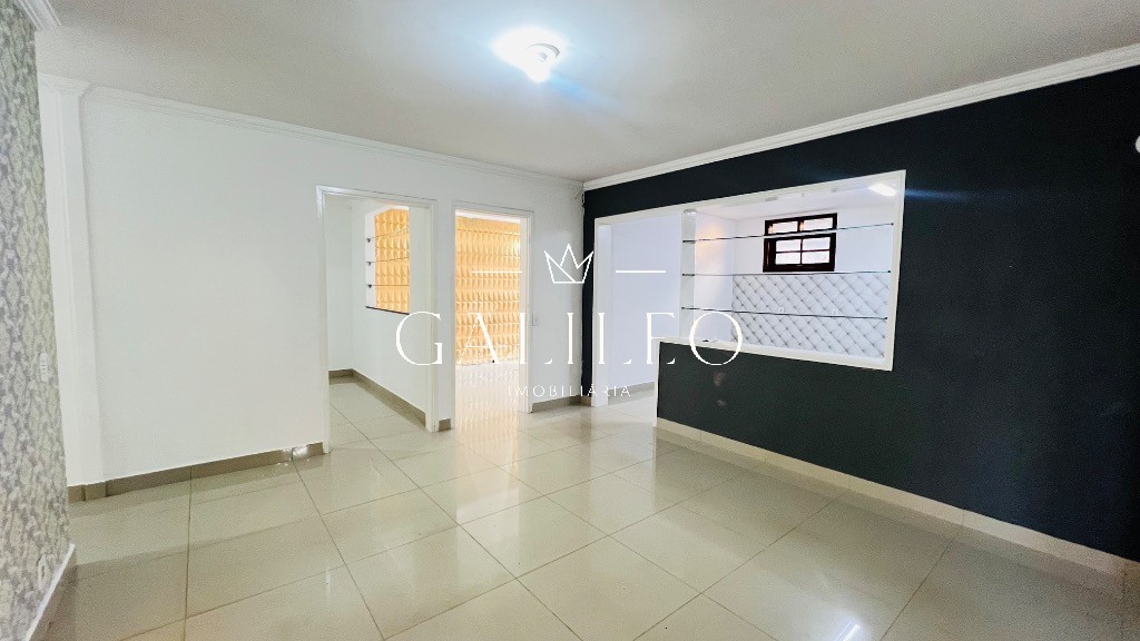 Comercial em VILA RAFAEL DE OLIVEIRA, JUNDIAÍ - Casa Comercial de Alto Padrão em Jundiaí-SP - Vila Rafael de Oliveira: 4 Quartos, 1 Suíte, 3 Salas, 3 Banheiros, 3 Vagas de Garagem - 230m². Venha conhecer! - Foto 9
