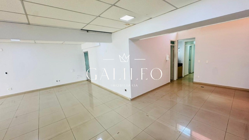 Comercial em CENTRO, JUNDIAÍ - Imóvel Comercial Espaçoso no Centro de Jundiaí: 4 Salas, 2 Banheiros, 2 Vagas de Garagem - 230m² - Venda ou Locação - Foto 2