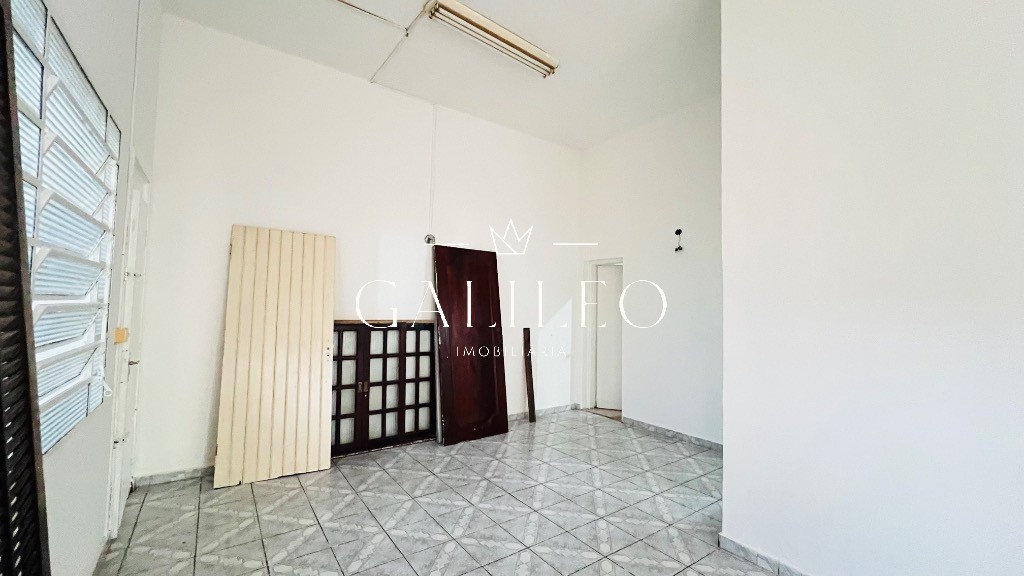 Comercial em VILA RAFAEL DE OLIVEIRA, JUNDIAÍ - Casa Comercial de Alto Padrão em Jundiaí-SP - Vila Rafael de Oliveira: 4 Quartos, 1 Suíte, 3 Salas, 3 Banheiros, 3 Vagas de Garagem - 230m². Venha conhecer! - Foto 23