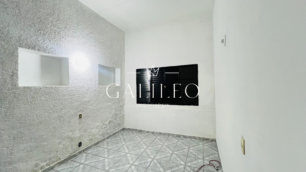 Comercial em VILA RAFAEL DE OLIVEIRA, JUNDIAÍ - Casa Comercial de Alto Padrão em Jundiaí-SP - Vila Rafael de Oliveira: 4 Quartos, 1 Suíte, 3 Salas, 3 Banheiros, 3 Vagas de Garagem - 230m². Venha conhecer! - Foto 28