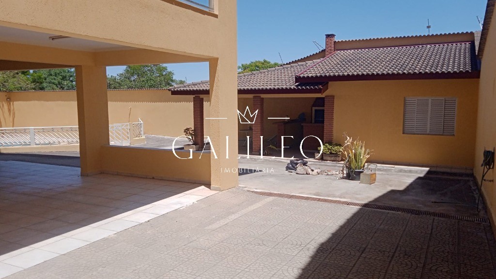 Casa em VILA IMAPE, CAMPO LIMPO PAULISTA - Casa a venda de 6 quartos na Vila Imape, Campo Limpo Paulista-SP: 4 suítes, 3 salas, 8 banheiros, 4 vagas de garagem, 579m²