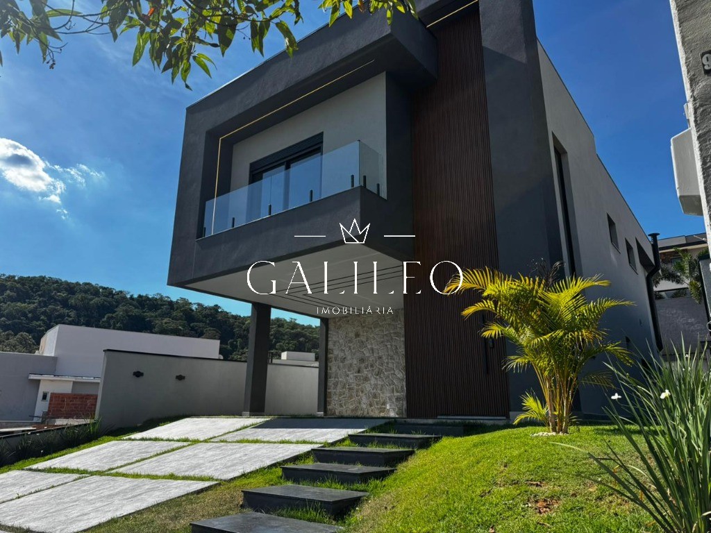 Condominio em MINA, ITUPEVA - Casa Residencial de Alto Padrão em Condomínio Ibi Aram 2 na Mina, Itupeva-SP: 3 Quartos, 3 Suítes, 2 Salas, 6 Banheiros, 4 Vagas, 303m².