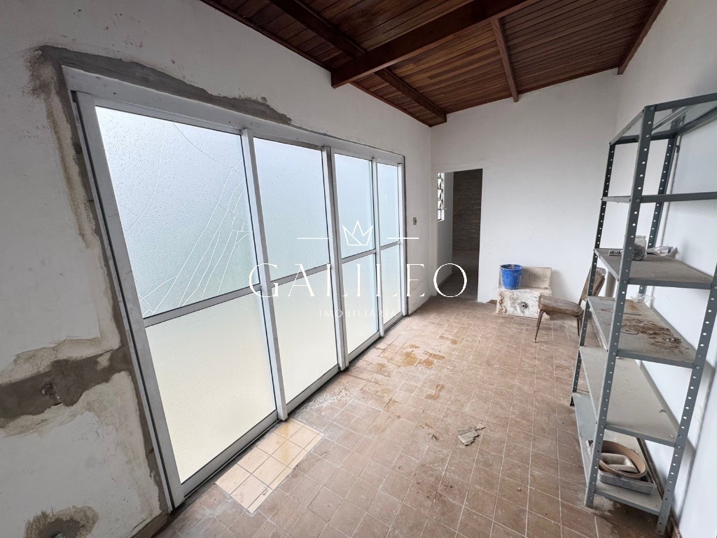 Comercial em VILA MUNICIPAL, JUNDIAÍ - Aluguel de Casa Comercial no Centro de Jundiaí/SP! 230m², 6 Salas, 2 Banheiros, 2 Vagas. Ideal para seu Negócio! #casaComercial #Jundiaí - Foto 11