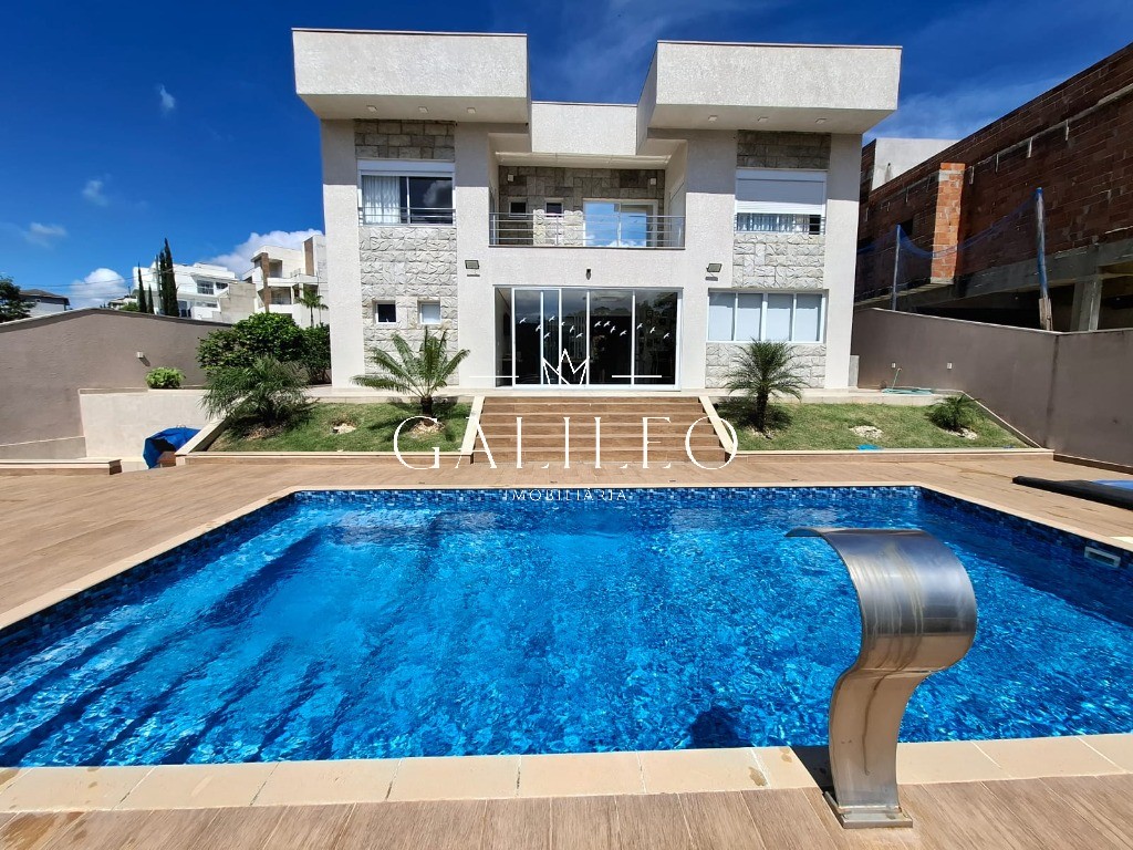 Casa em CAMBARAH, JARINU - CASA A VENDA CONDOMINIO CAMBARAH - 03 DORMITÓRIOS COM SUÍTE - COM PISCINA E CHURRASQUEIRA