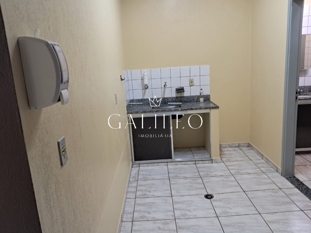 Comercial em VILA ARENS II, JUNDIAÍ - Salão comercial de alto padrão para locação em Jundiaí-SP, Vila Arens II: 5 salas, 4 banheiros, 6 vagas, 374m². Confira! - Foto 10