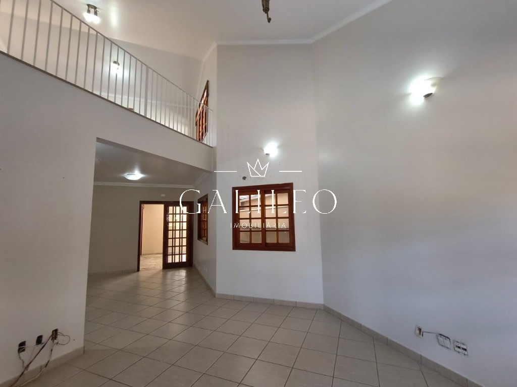 Condominio em JARDIM SANTA TERESA, JUNDIAÍ - Casa de luxo em condomínio com 4 quartos e 2 suítes no Jardim Santa Teresa, Jundiaí-SP: 305m² e 6 vagas.