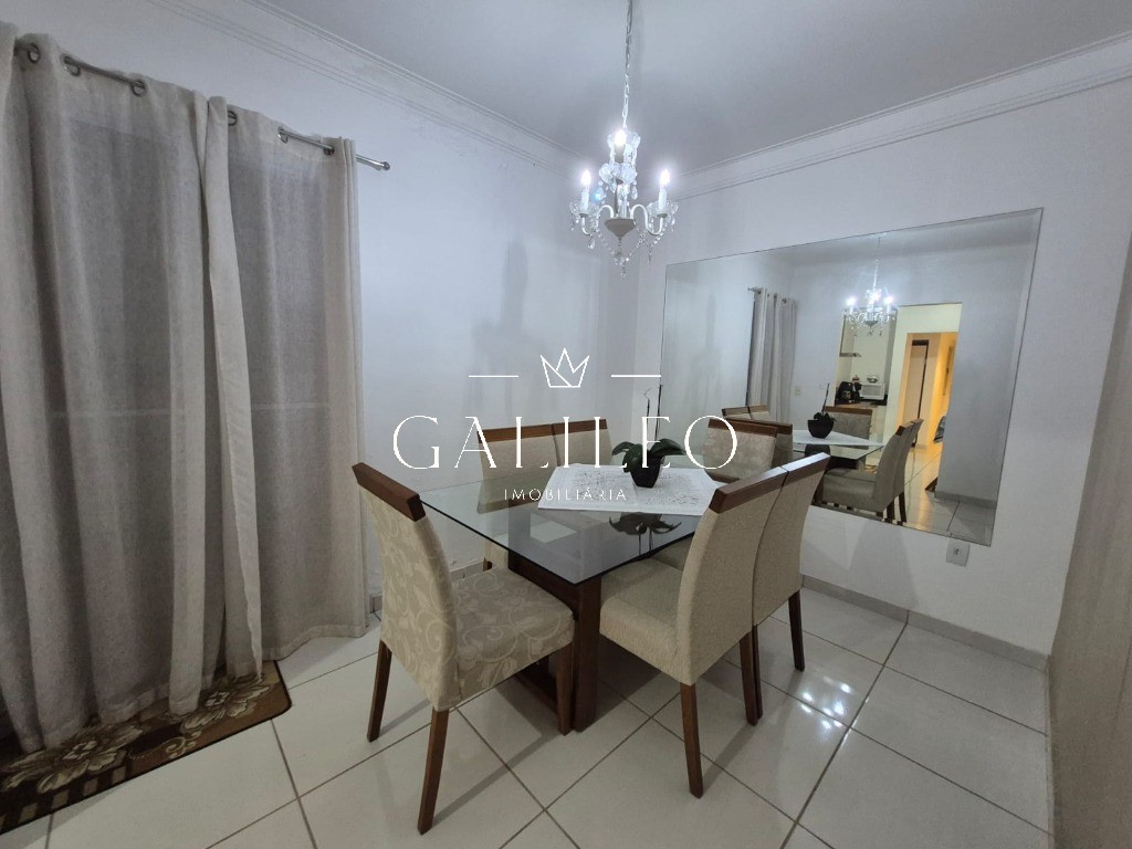 Casa em VILA PROGRESSO, JUNDIAÍ - Imperdível casa à venda em Jundiaí-SP, na Vila Progresso! 3 quartos, 1 suíte, 2 salas, 2 banheiros, 3 vagas de garagem, 336m².