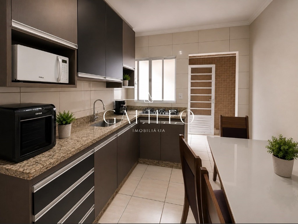 Casa em FAZENDA GRANDE, JUNDIAÍ - Casa à venda em Jundiaí-SP, bairro Fazenda Grande: 3 quartos, 1 sala, 3 banheiros, 2 vagas, 140m² de área. Aproveite!