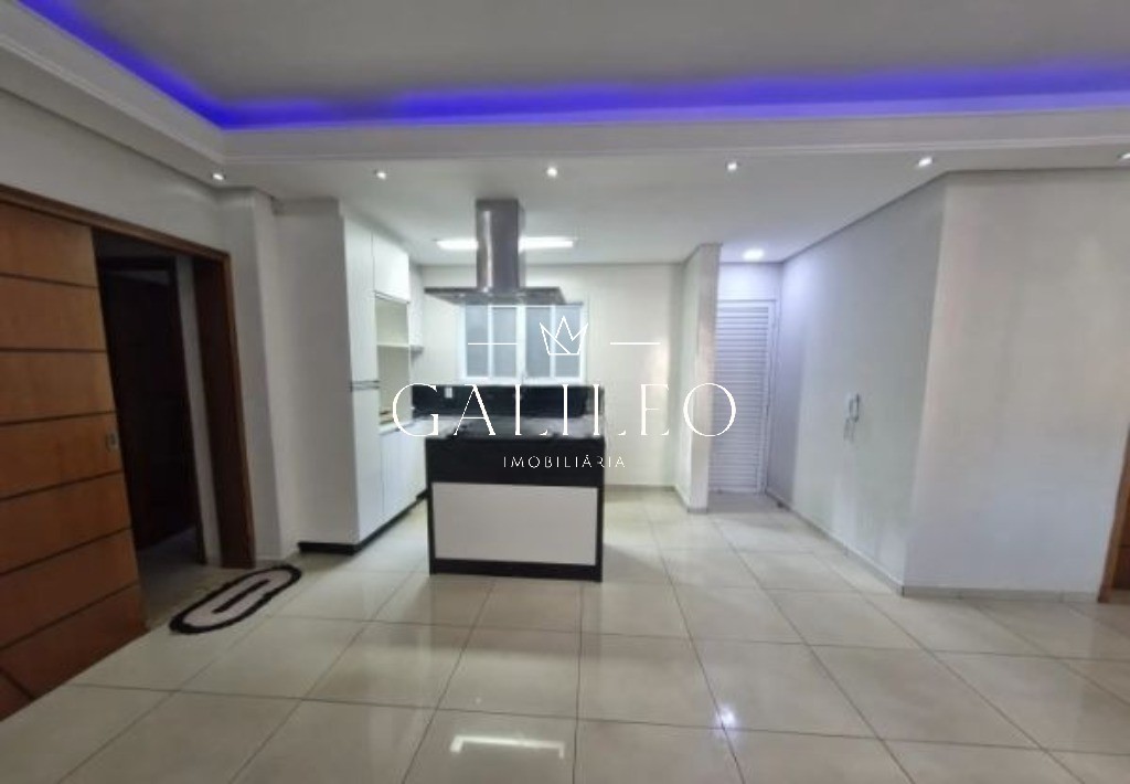 Casa em CAXAMBU, JUNDIAÍ - Imperdível oportunidade: Casa à venda em Jundiaí-SP, bairro Caxambu - 3 quartos, 1 suíte, 3 salas, 5 banheiros, 3 vagas, 241m²! - Foto 3