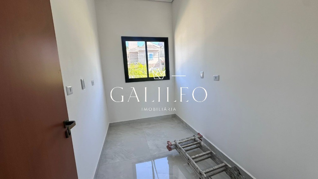 Condomínio em LOTEAMENTO VILLAGGIO DI SAN FRANCISCO, JUNDIAÍ - Casa em Condomínio à Venda em Jundiaí-SP, Bairro Loteamento Villaggio Di San Francisco: 3 Quartos, 2 Suítes, 2 Salas, 4 Vagas de Garagem! - Foto 18
