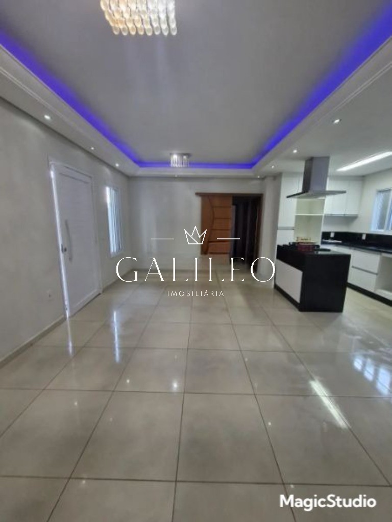 Casa em CAXAMBU, JUNDIAÍ - Imperdível oportunidade: Casa à venda em Jundiaí-SP, bairro Caxambu - 3 quartos, 1 suíte, 3 salas, 5 banheiros, 3 vagas, 241m²! - Foto 4