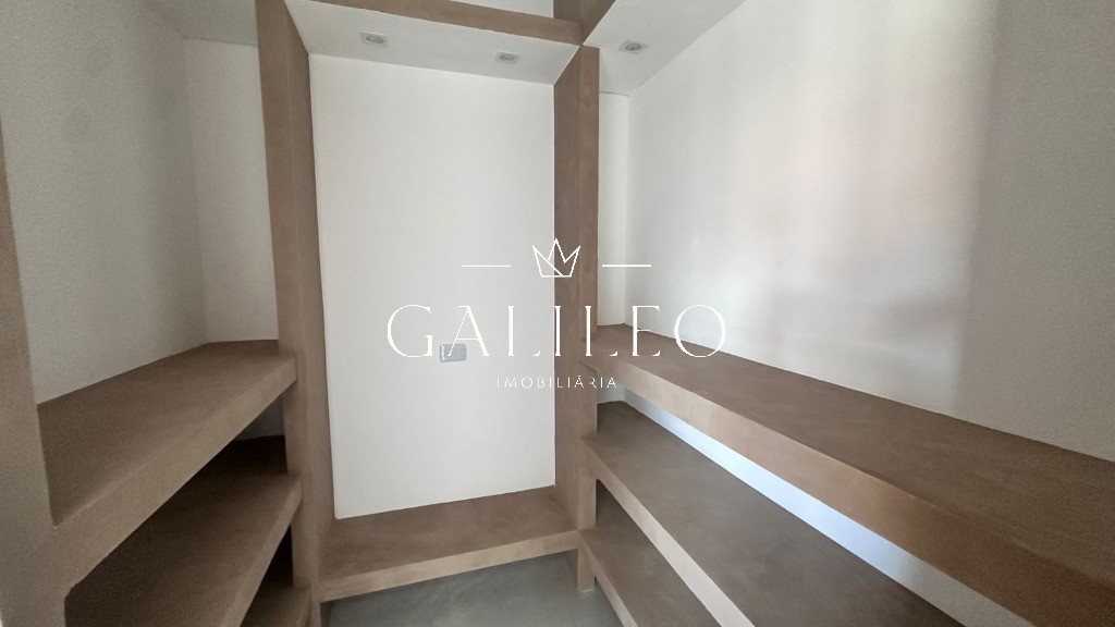 Condomínio em LOTEAMENTO VILLAGGIO DI SAN FRANCISCO, JUNDIAÍ - Casa em Condomínio à Venda em Jundiaí-SP, Bairro Loteamento Villaggio Di San Francisco: 3 Quartos, 2 Suítes, 2 Salas, 4 Vagas de Garagem! - Foto 13