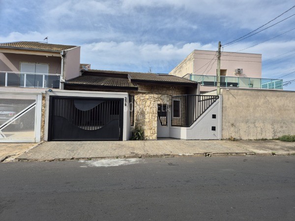 Casa, 4 quartos - Foto 1