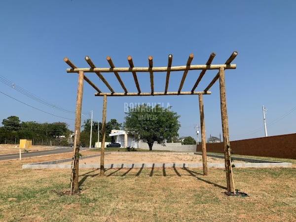 Terreno, 300 m² - Foto 3