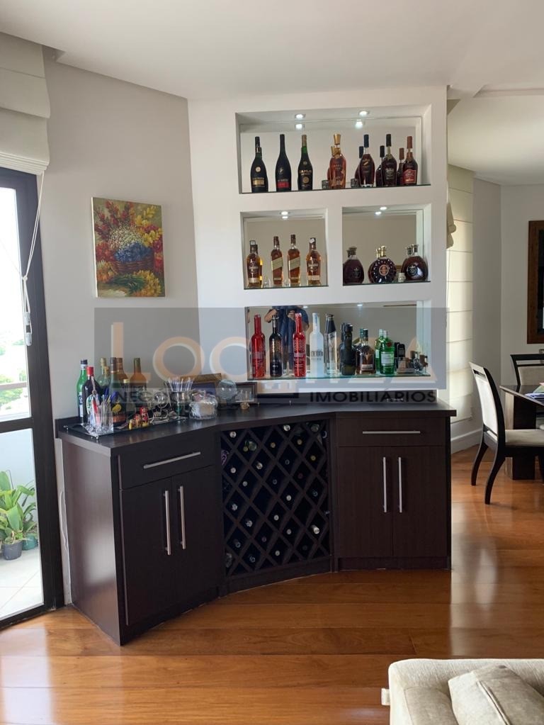 Apartamento, 3 quartos, 200 m² - Foto 2