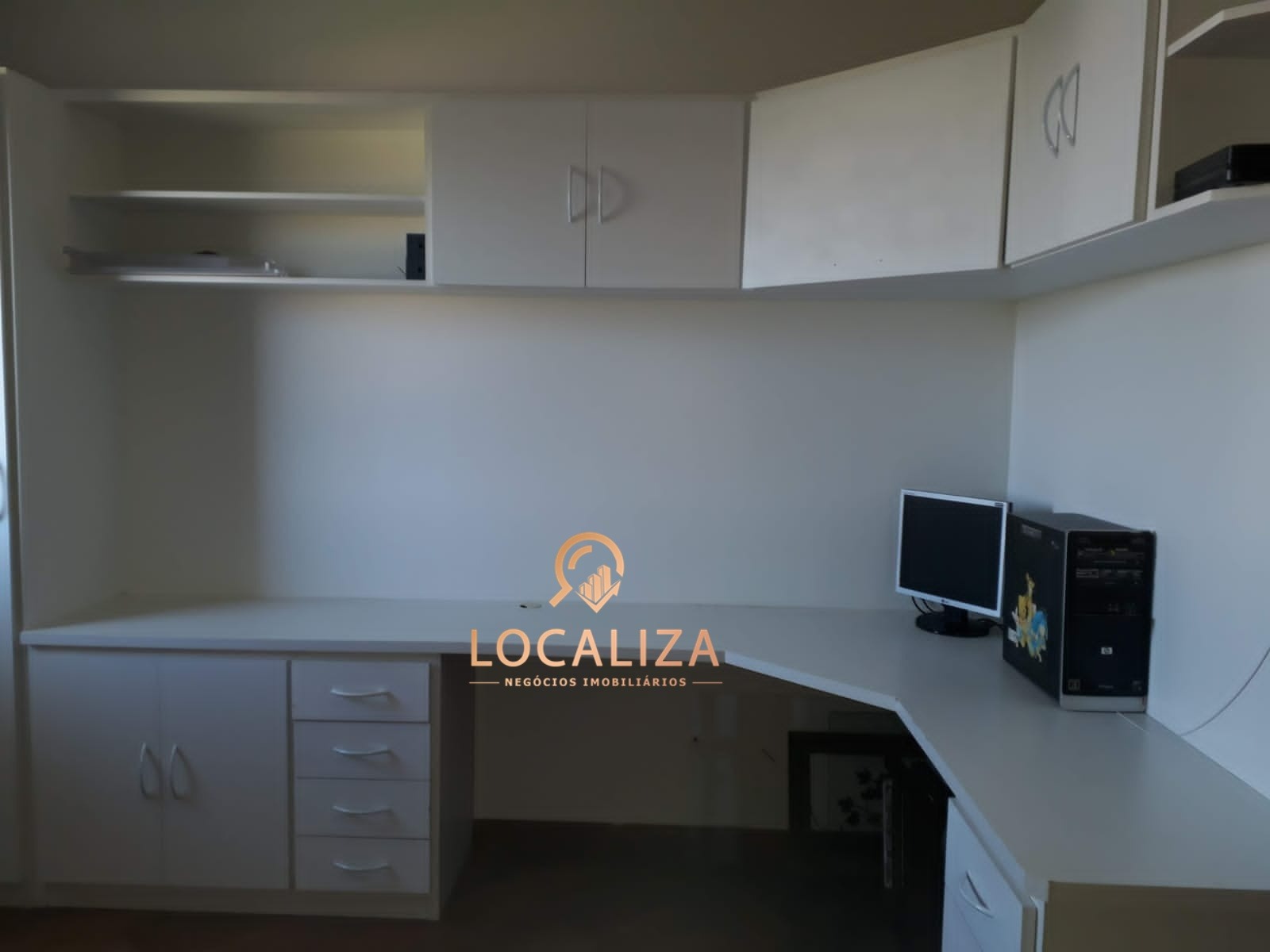 Apartamento à venda com 4 quartos, 111m² - Foto 19