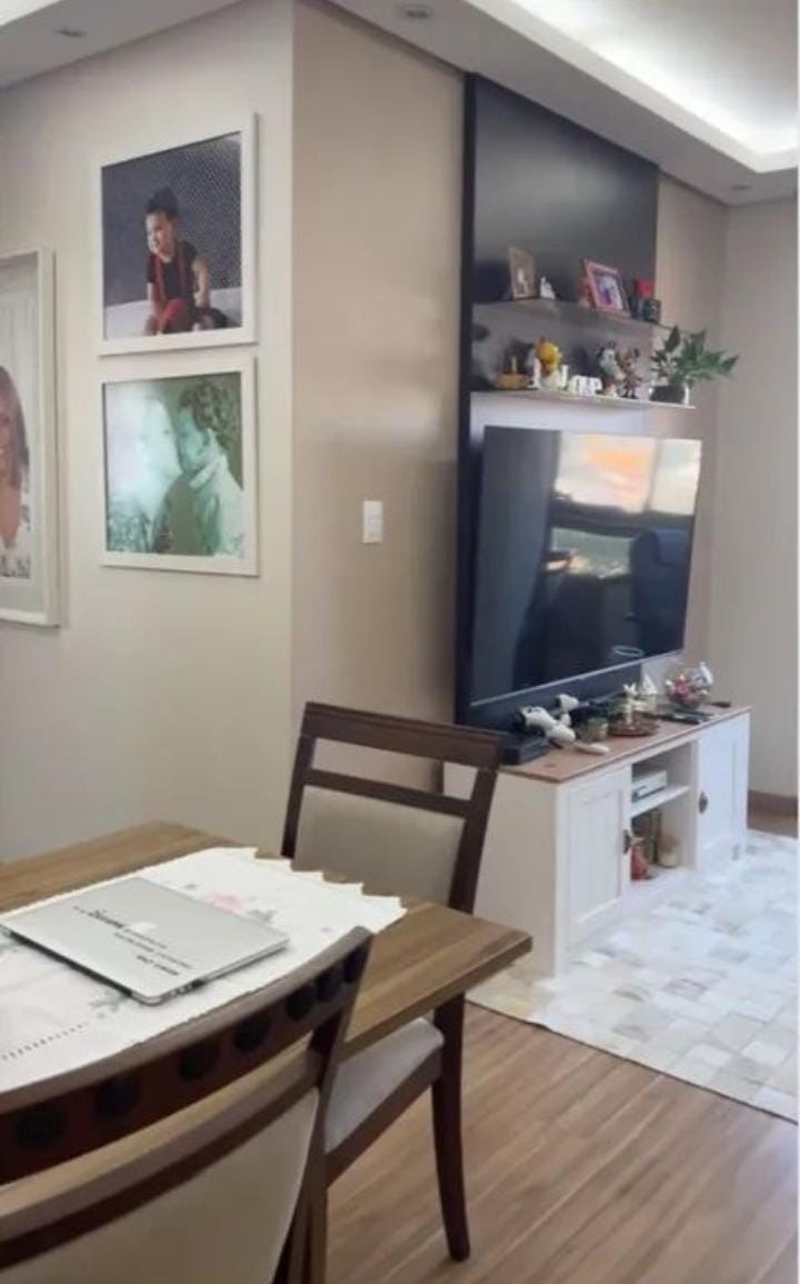 Apartamento à venda com 2 quartos, 65m² - Foto 3