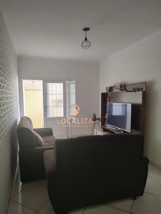 Casa, 3 quartos, 186 m² - Foto 1